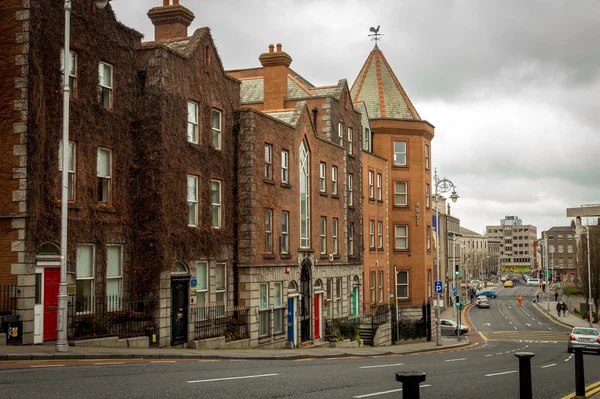 Dublin Merkezi'ndeki sokak winetavern — Stok fotoğraf