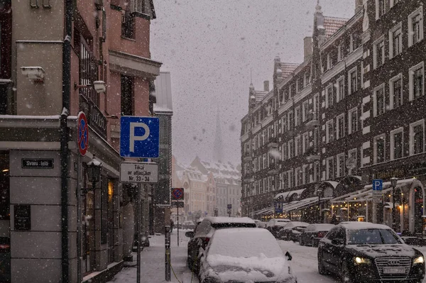 Снег Улицах Старого Нового Года Riga1 — стоковое фото