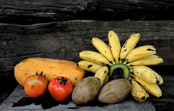 Frisches Obst — Stockfoto