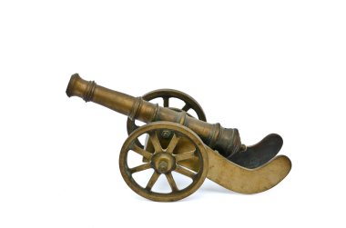 beyaz izole seyyar antik savaş topu