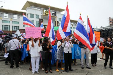 öğrenciler ve vatandaşların Mart. hükümetin AF yasa Tayland ile aynı fikirde