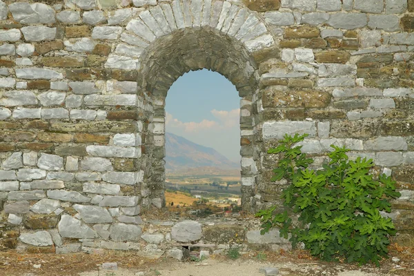 Skyline of Gjirokaster, Albania, seen through the Citadel Window — Stock Photo, Image