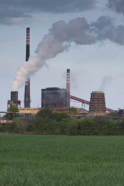 Polonia, Zabrze, planta de coque de Biskupice — Foto de Stock