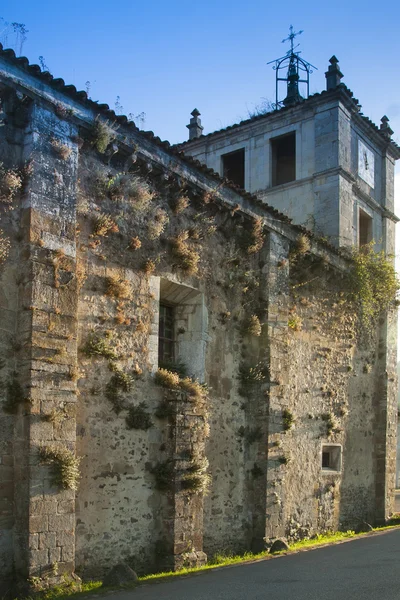 Ισπανία, Αστούρια, cornellana, Μονή τοίχο της εκκλησίας — Φωτογραφία Αρχείου