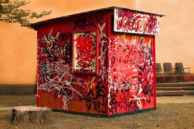 Tagged döken