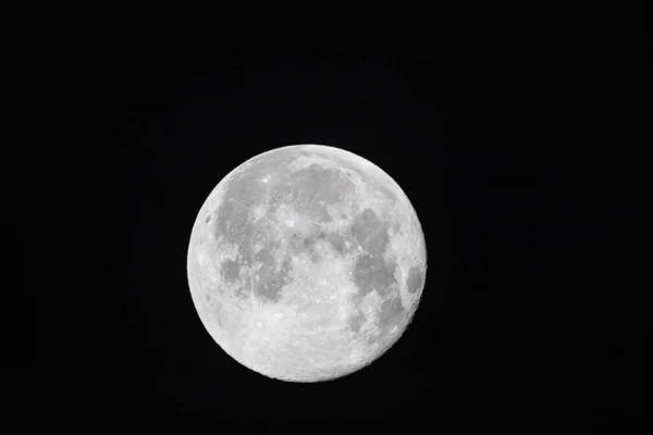 Una Luna Piena Cielo Buio — Foto Stock