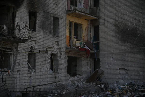 Man Stands Destroyed House Hit Shell Military Operations Ukraine ...