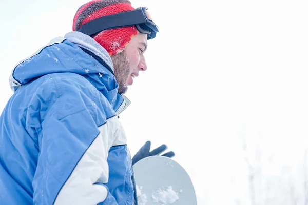Portrait Snowboarder Snowy Slope Freerider Snowboard Hat Mountain Mask — ストック写真
