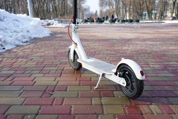 Electric Scooter Stands Track Park Spring Snow All — Foto Stock