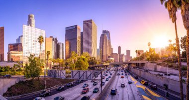 the skyline of los angeles during sunset