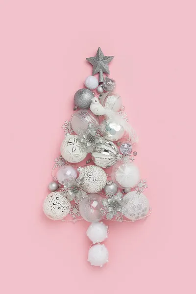 Arbre Noël Créatif Fabriqué Partir Boules Noël Décor Style Plat — Photo