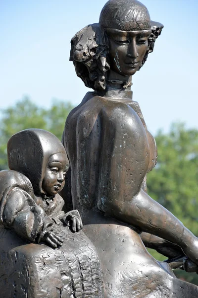 Mujer y niño — Foto de Stock