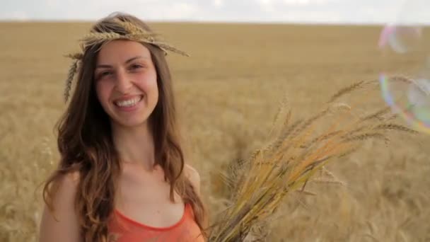 Happy Beautiful Young Woman Smiling Laughing Summer Field — Stock Video