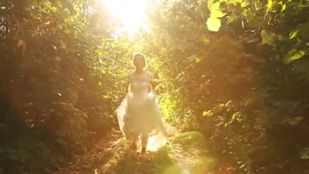 Runaway Bride Concept — Stock Video