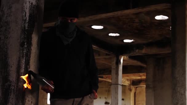Assassin Gangster Threat Bomb Molotov — Stock Video