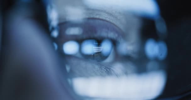 Macro View Of ManS Eye Glasses Online Shopping Scrolling Down Phone Internet Addiction Metaverse — Stock Video