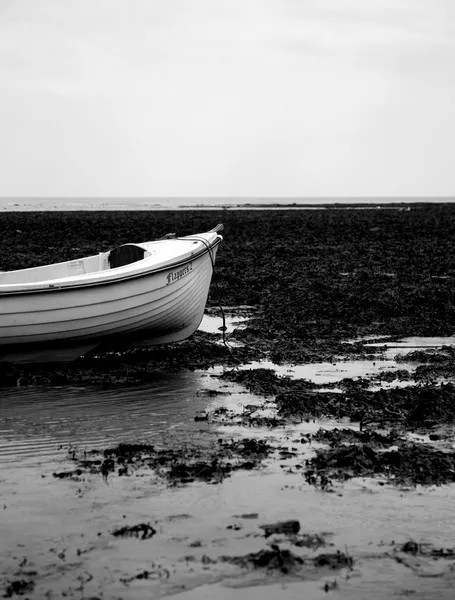 Barco blanco — Foto de Stock