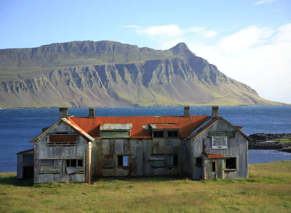 Immeuble abandonné Islande — Photo