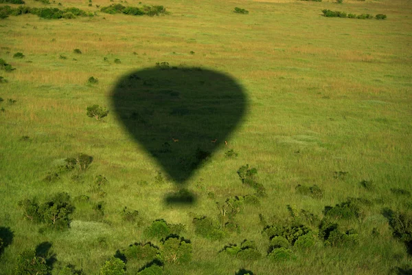 Shadow of hot air balloon — Stock Photo, Image