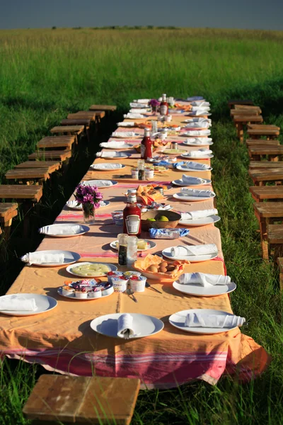 Outdoor breakfast — Stock Photo, Image