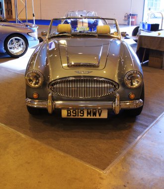 Austin healey klasik otomobil