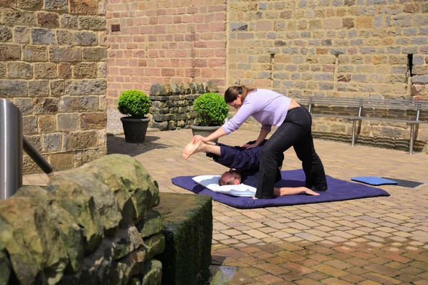 Thailändska plough pose — Stockfoto