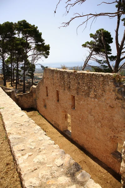 Old wall of Ayios Georgios castle — Stock Photo, Image