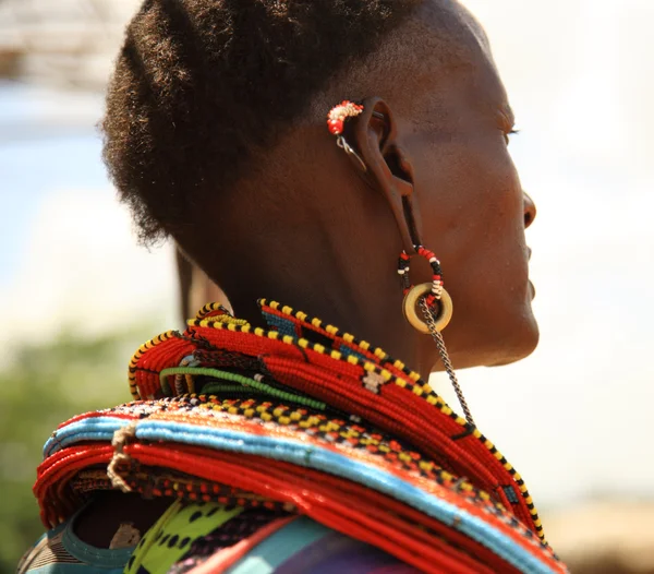 Femme tribale — Photo