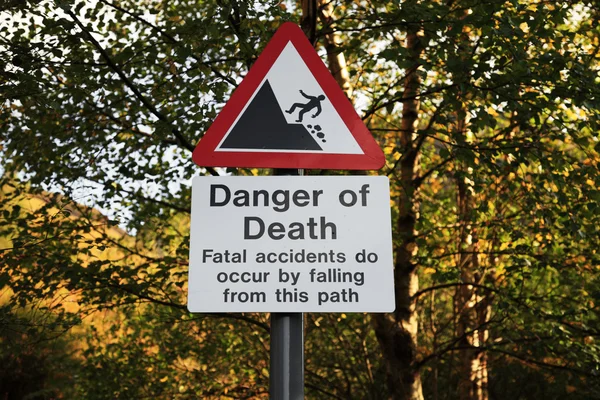 Bahaya tanda peringatan kematian — Stok Foto