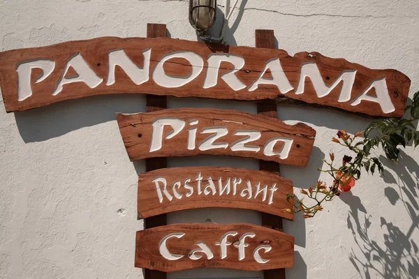 Panorama pizza restaurant teken — Stockfoto