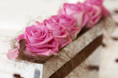 Düğün masa çiçekleri