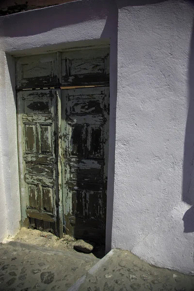 Alte griechische Tür — Stockfoto