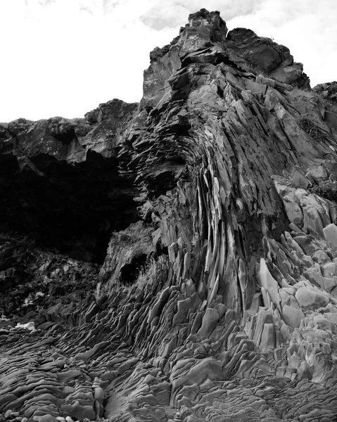 Basalt cliff — Stock Photo, Image