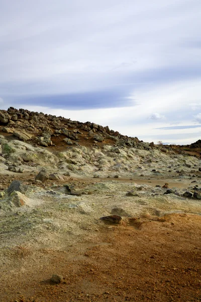 Vulkanlandschaft bei namaskaro — Stockfoto