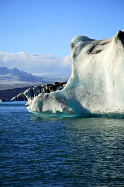 Enormous iceberg clipart