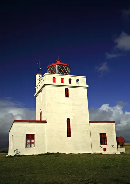 Dyrholaey lighthouse — Stock Photo, Image