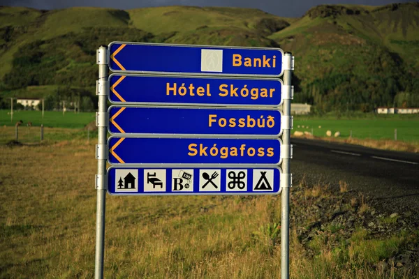 Skogafoss signpost — Stok Foto