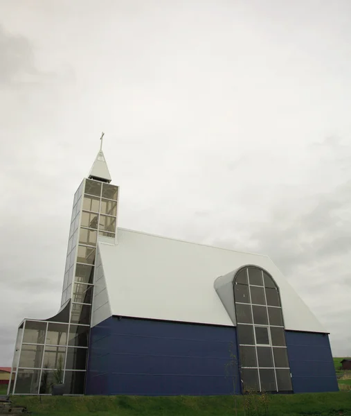 Glas en metaal kerk — Stockfoto