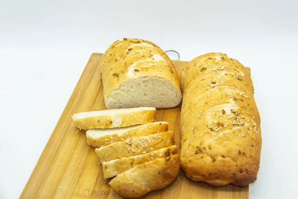 Wheat Bread Baked Flour Home Sliced Bread Wooden Board Background — ストック写真