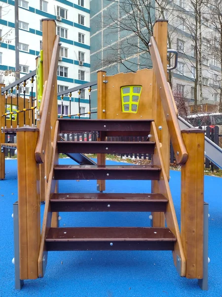 Elementen Van Kinderspeelplaats Een Grote Renovatie — Stockfoto