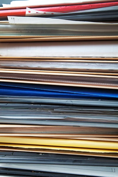 Klasörleri ve belgeleri yığını — Stok fotoğraf