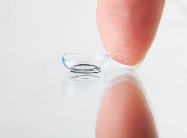 Contact lens