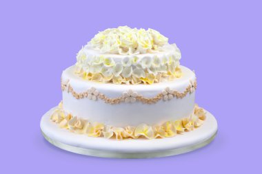 Çiçekli düğün pastası