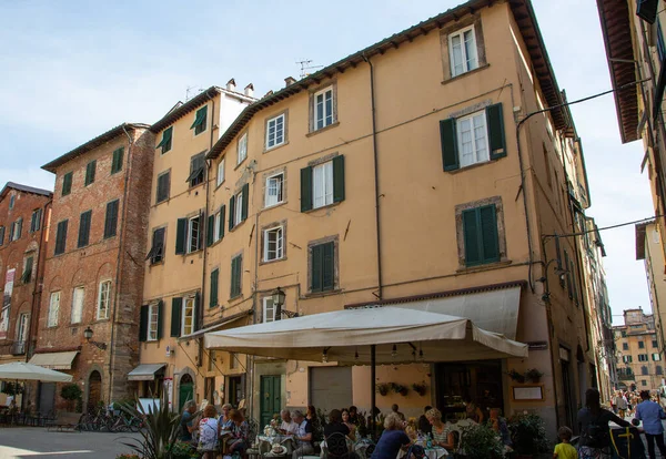 Lucca Włochy Września 2021 Piazza Cittadella Downtwon Pobliżu Domu Giacomo — Zdjęcie stockowe