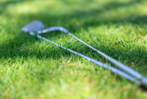 Detail Golf Clubs Green Selective Focus Light Shadows Background Golf — Stock Photo, Image
