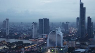 Bangkok şehir gece görünümü zaman lapsestock video: