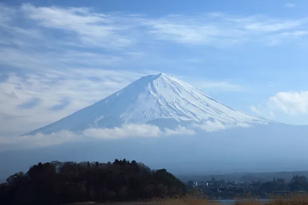 Nézd a Mount Fuji-Kawaguchiko-tó márciusban — Stock Fotó