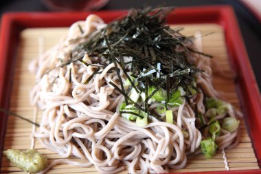Zaru soba