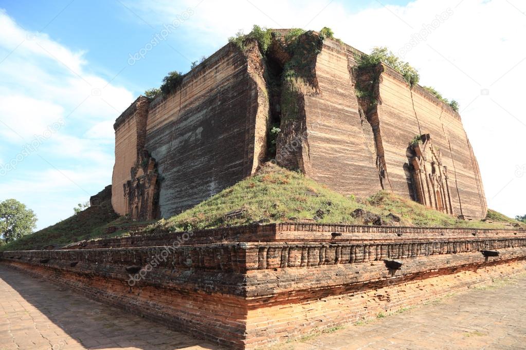 Detail of Ruined Mingun pagoda