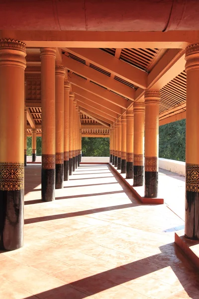 Mandalay palace — Stockfoto